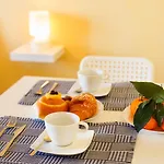 Sunshine فندق مبيت وإفطار